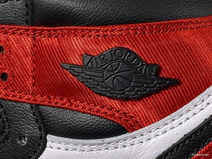 Retro Toe CD0461-016 High Air 1 Black Jordan Satin 0707